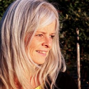 Meet your Posher, Björg